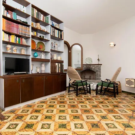 Villa Casetta D'Ada By Interhome